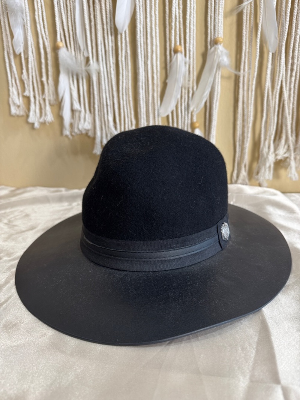 Vince Camuto Black Wide-Brim Wool Fedora Hat